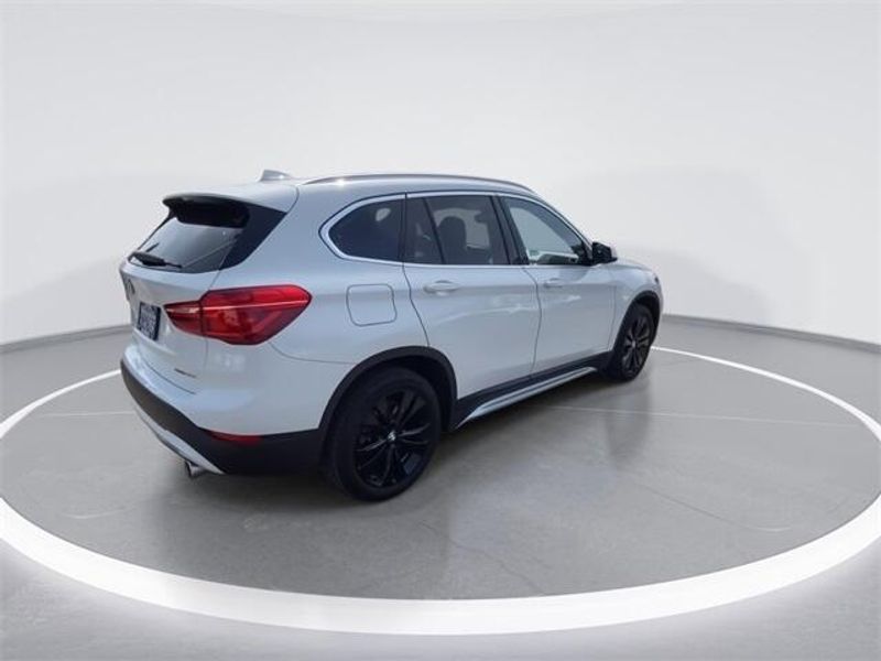 2020 BMW X1 sDrive28iImage 8