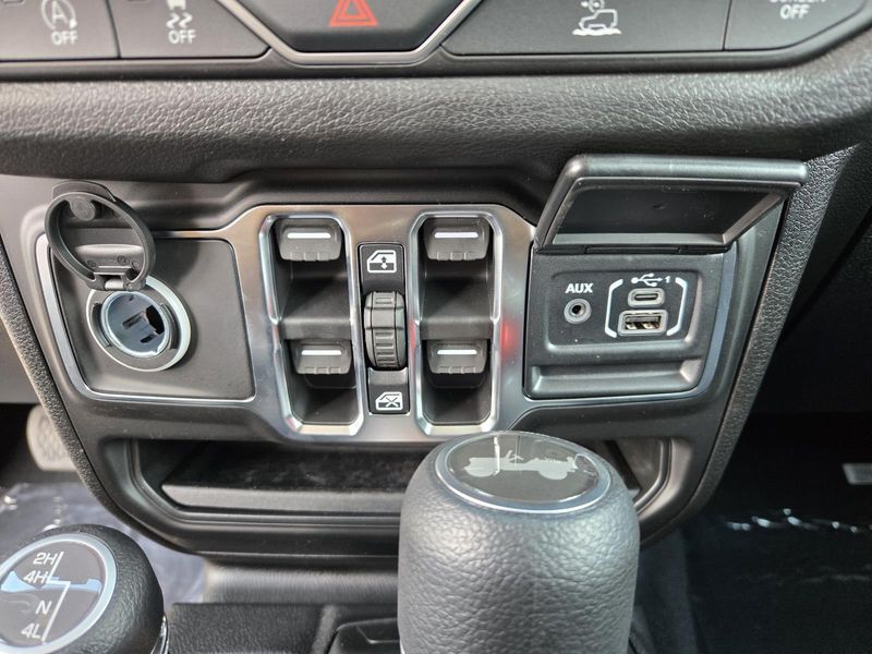 New 2026 Jeep Wrangler 4-door Sport
