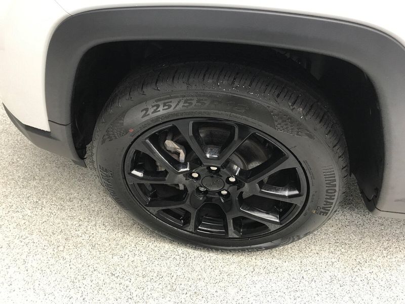 Used 2022 Jeep Compass AltitudeImage 2