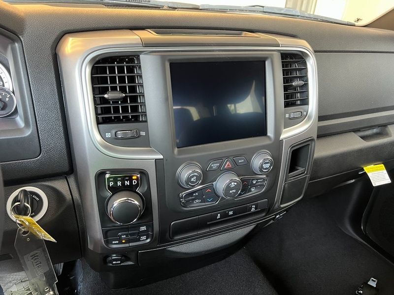 2023 RAM 1500 Classic WarlockImage 3