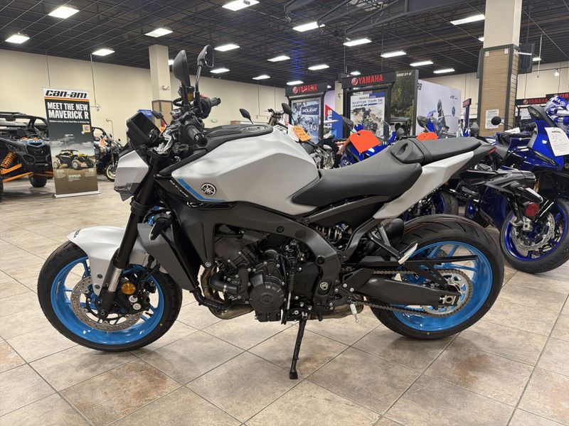New 2026 Yamaha MT-09 Image 14