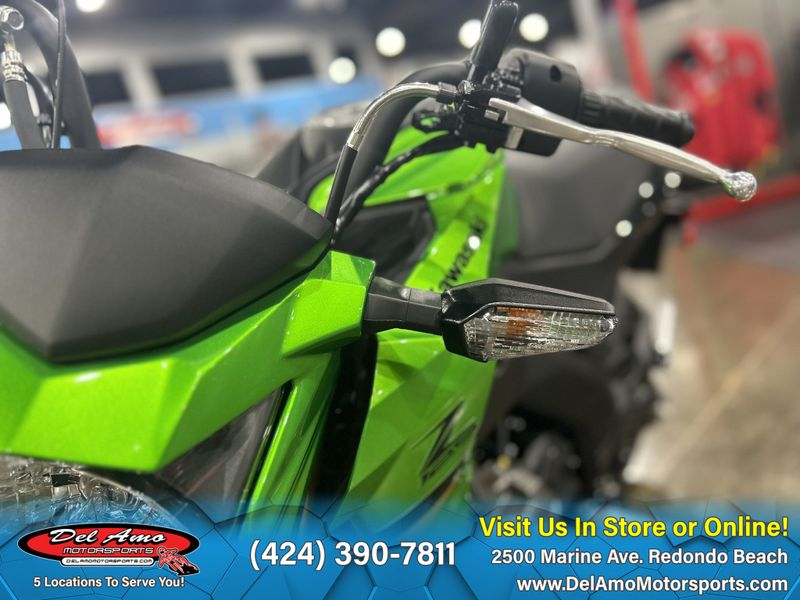 2024 Kawasaki Z125 PROImage 29