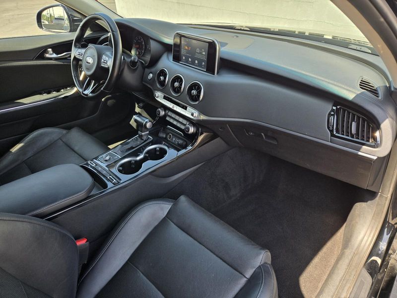 Used 2019 Kia Stinger Base RWD