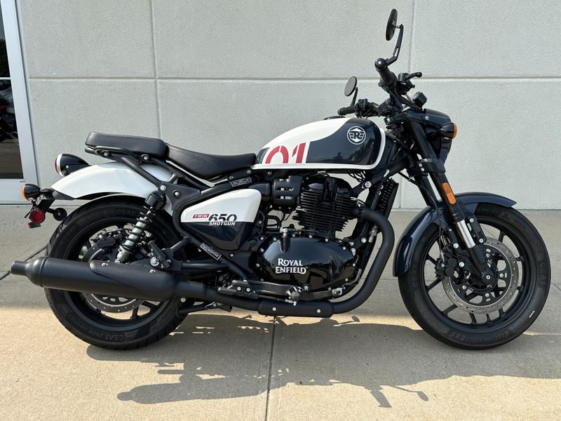 2024 Royal Enfield SHOTGUN 650Image 2