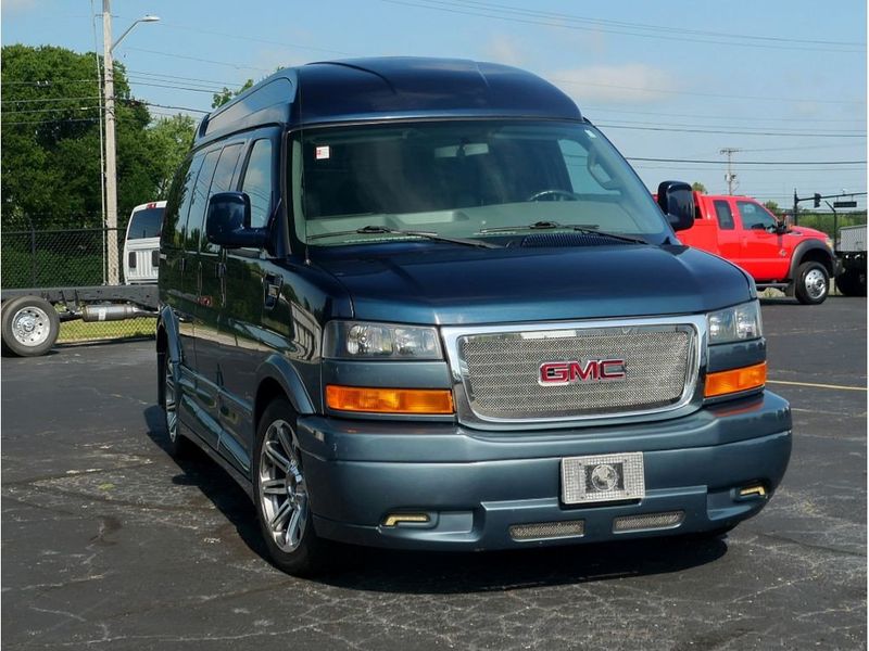 2017 GMC Savana 2500 Image 7