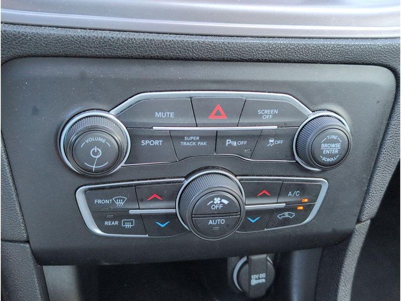 Used 2023 Dodge Charger GTImage 16