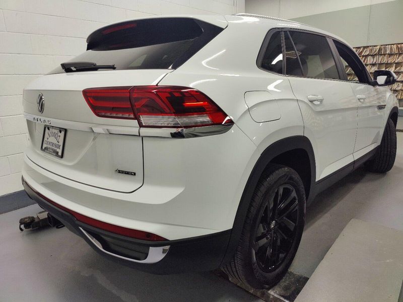 2023 Volkswagen Atlas Cross Sport V6 SE AWD w/Technology/SunroofImage 14