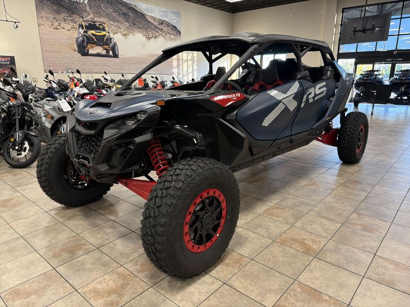 New 2026 Can-Am MAVERICK R MAX X RS 999T DCT Image 12