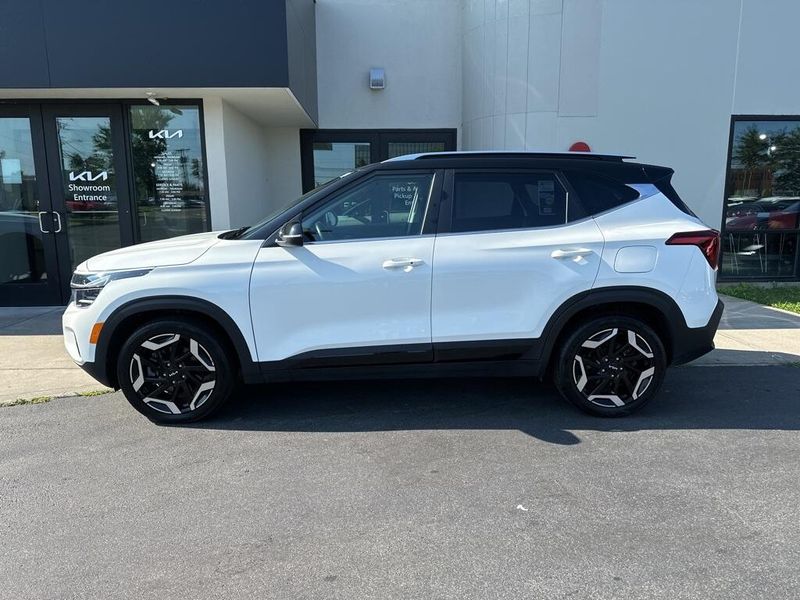 Used 2024 Kia Seltos SXImage 8