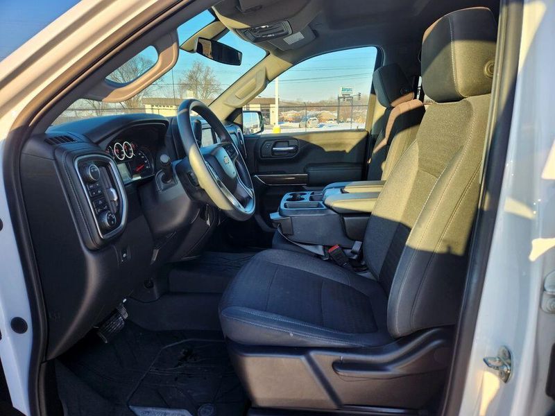 2020 Chevrolet Silverado 1500 LTImage 17