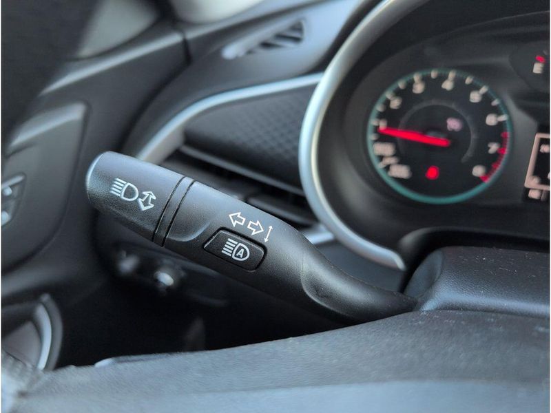 Used 2024 Chevrolet Malibu LTImage 25