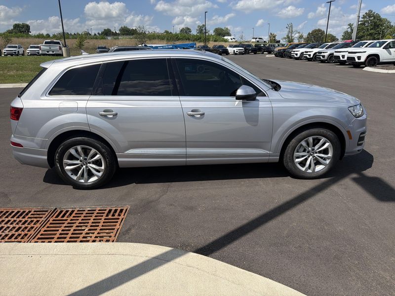 Used 2017 Audi Q7 Premium PlusImage 9