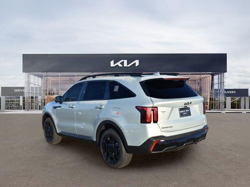 New 2026 Kia Sorento X-Line SX PrestigeImage 6