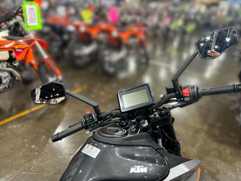 New 2026 KTM 250 DUKE Image 22