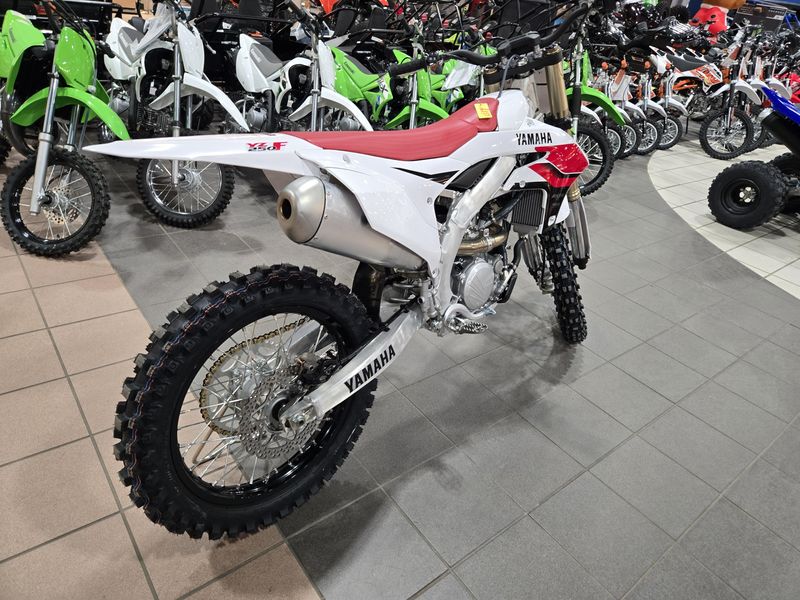 NEW 2026 YAMAHA YZ250F 70TH ANNIVERSARY EDITION Image 6