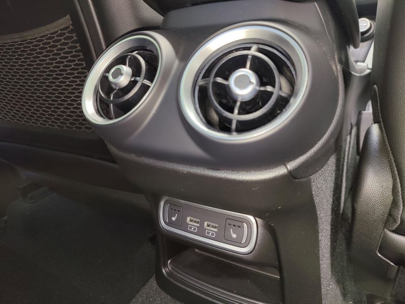 2024 Alfa Romeo Stelvio Sprint Q4 AWD w/SunroofImage 21