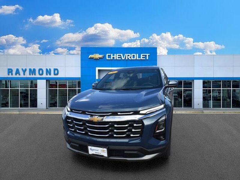 New 2026 Chevrolet Equinox LTImage 8