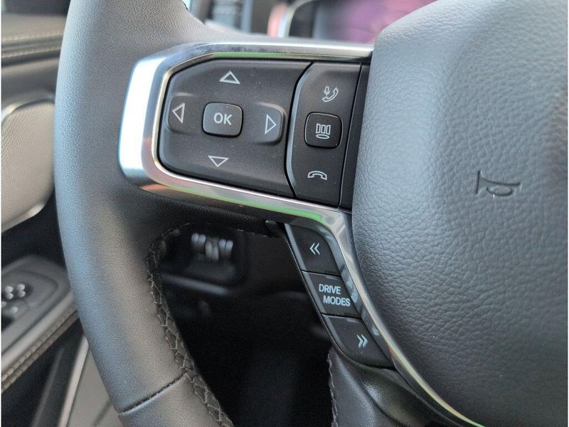 New 2025 RAM 1500 Laramie Crew Cab 4x4 5