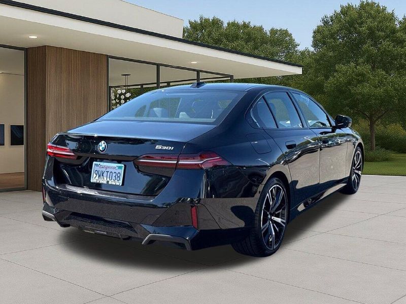 Used 2026 BMW 5 Series 530iImage 8