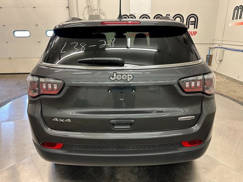 2024 Jeep Compass Latitude 4x4Image 9