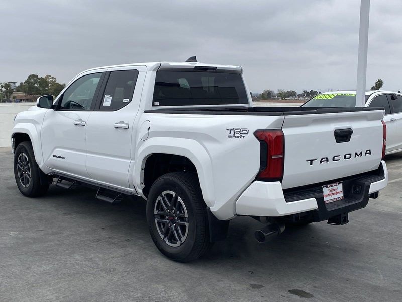 2024 Toyota Tacoma TRD SportImage 5