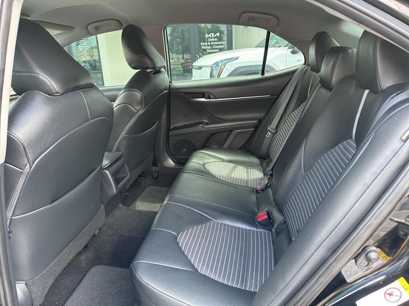 Used 2019 Toyota Camry LImage 22