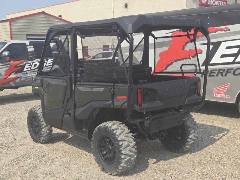 New 2026 Honda PIONEER 10005 DELUXE 