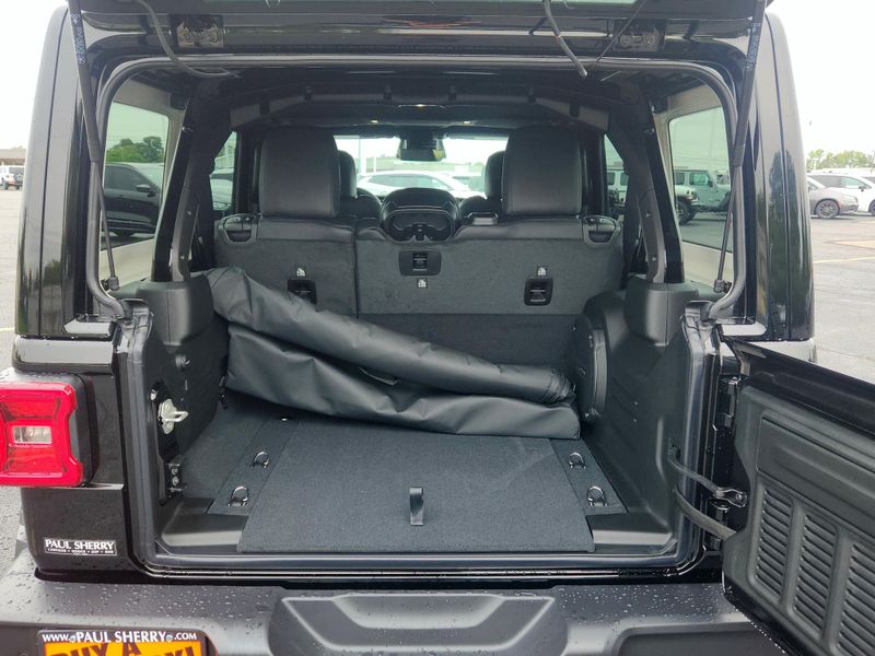 New 2027 Jeep Wrangler 4-door Sahara