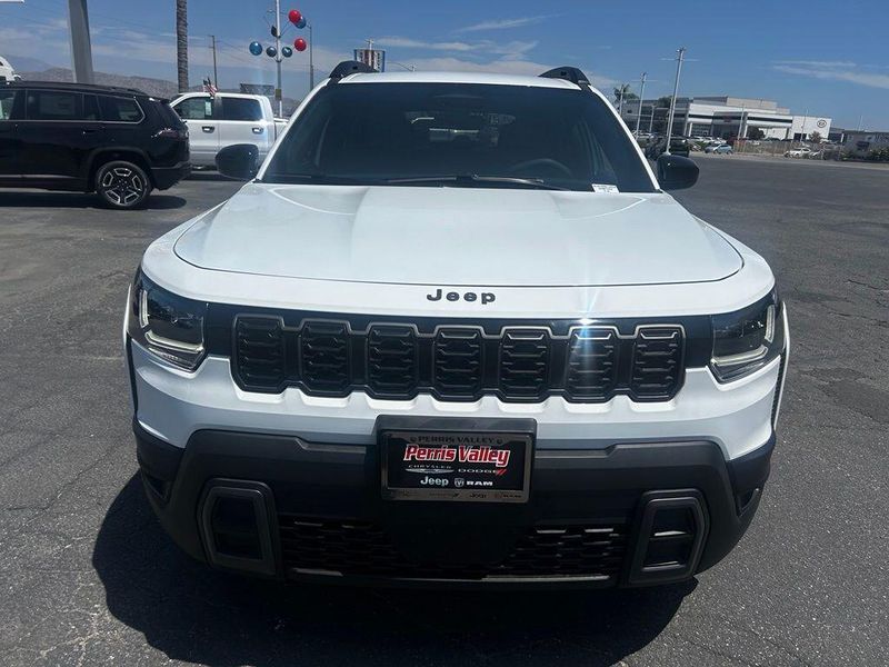 New 2026 Jeep Cherokee LaredoImage 2