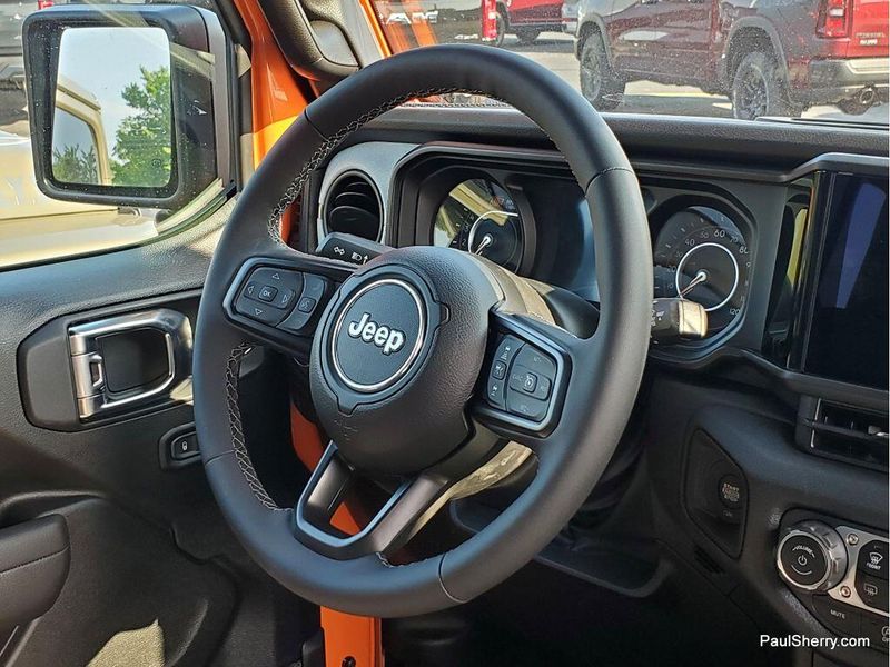 2025 Jeep Wrangler 4-door WillysImage 21