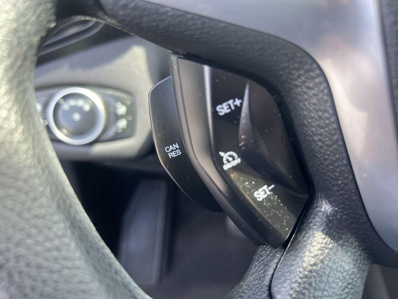 2016 Ford Escape SEImage 13