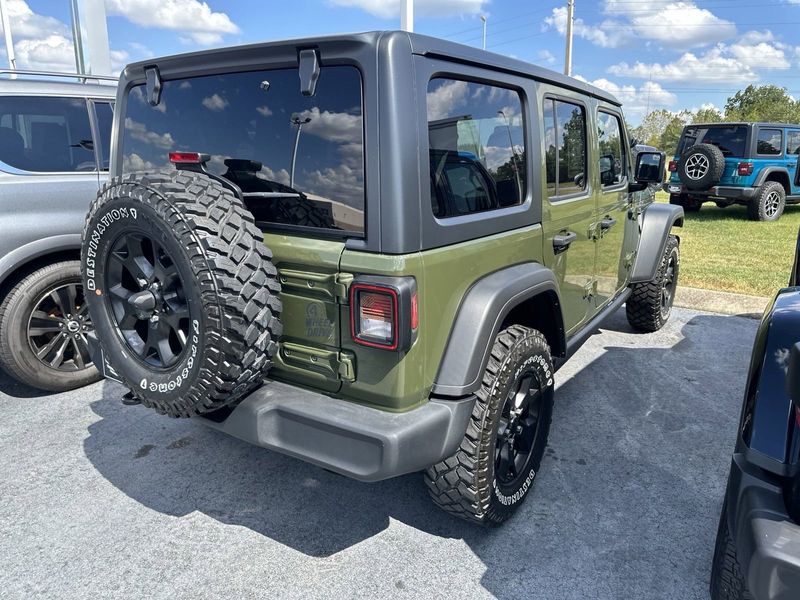 2021 Jeep Wrangler Unlimited WillysImage 7