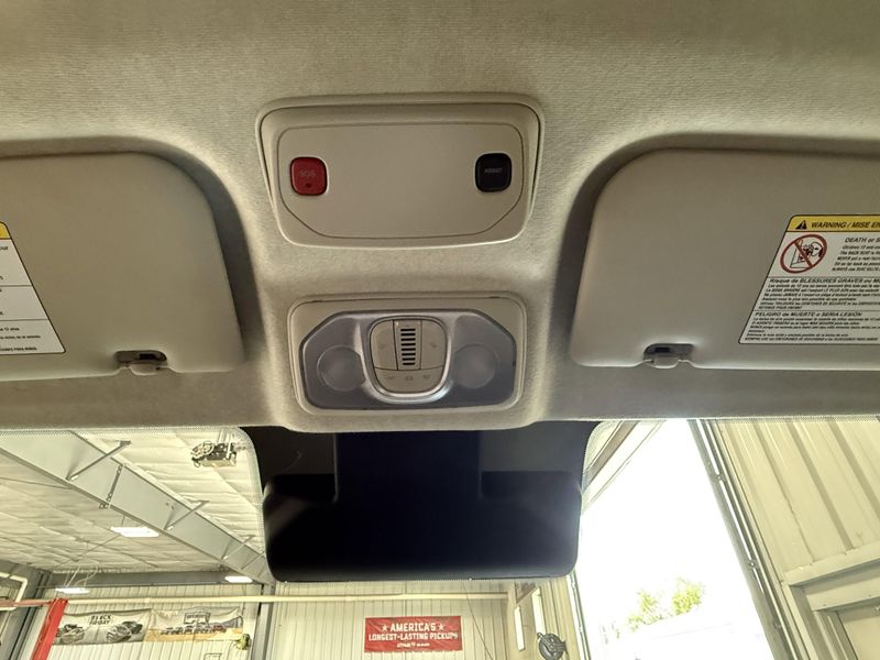 Used 2025 RAM ProMaster 2500 TradesmanImage 18