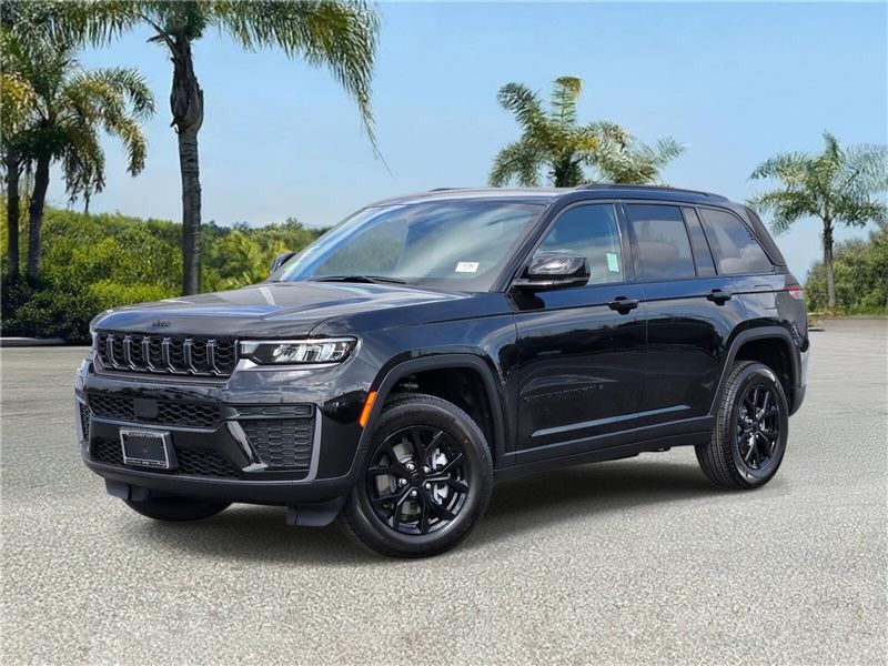 New 2026 Jeep Grand Cherokee Laredo Altitude 4x2