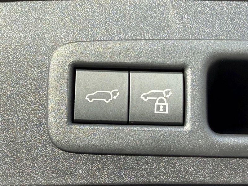 New 2026 Lexus UX 300h PremiumImage 14