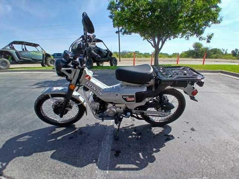 2025 Honda TRAIL 125 