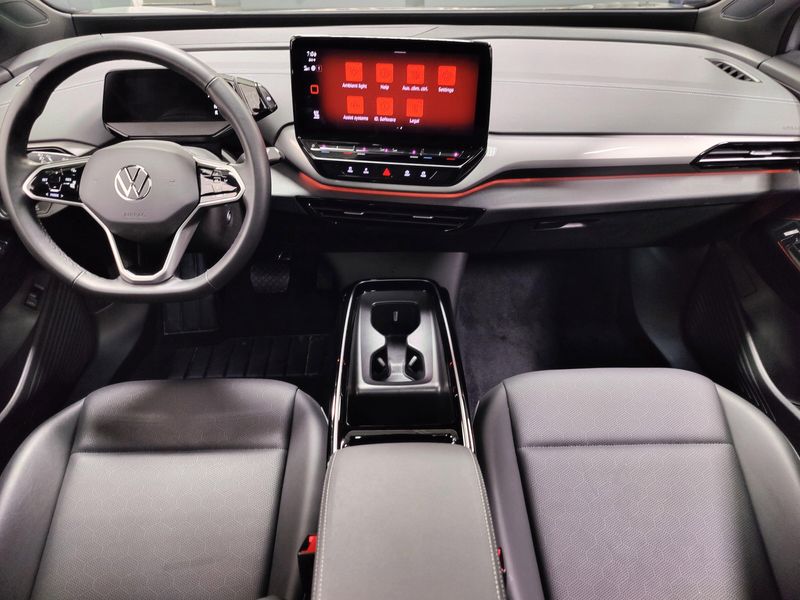 Used 2024 Volkswagen ID.4 S w/ Glass RoofImage 17