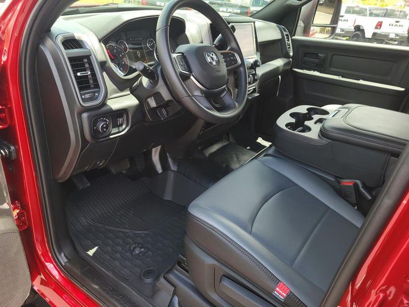 2025 RAM 2500 Tradesman Crew Cab 4x4 6