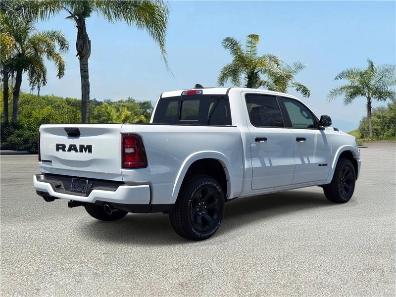 New 2026 RAM 1500 Big Horn Crew Cab 4x2 5'7' Box