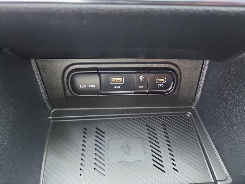 2023 Kia Sportage X-Line photo 28