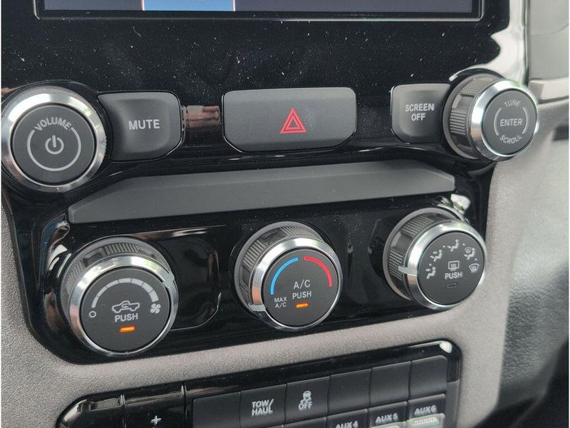 New 2026 RAM 3500 Chassis TradesmanImage 16