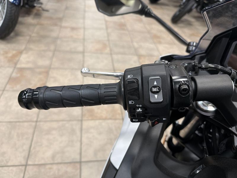 New 2026 Kawasaki NINJA 650 ABS Image 21