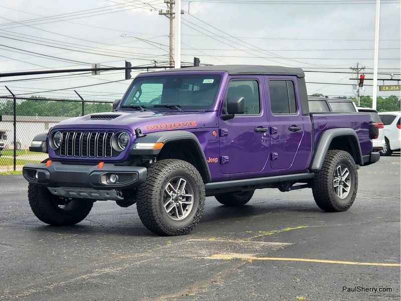 New 2026 Jeep Gladiator Mojave 4x4