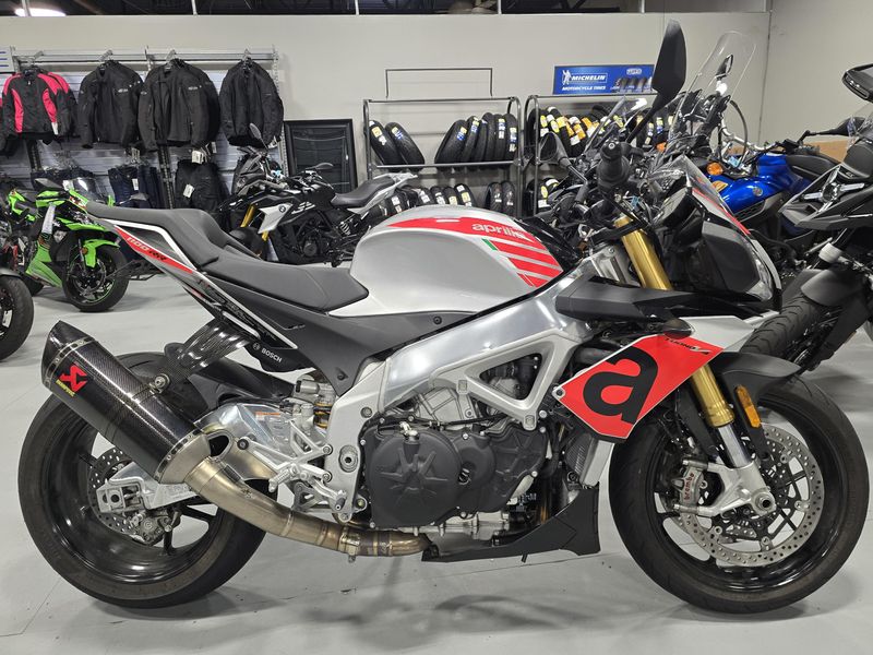 Used 2018 Aprilia Tuono V4 1100 RR Image 1