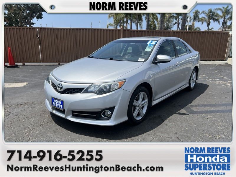 2012 Toyota Camry LImage 1