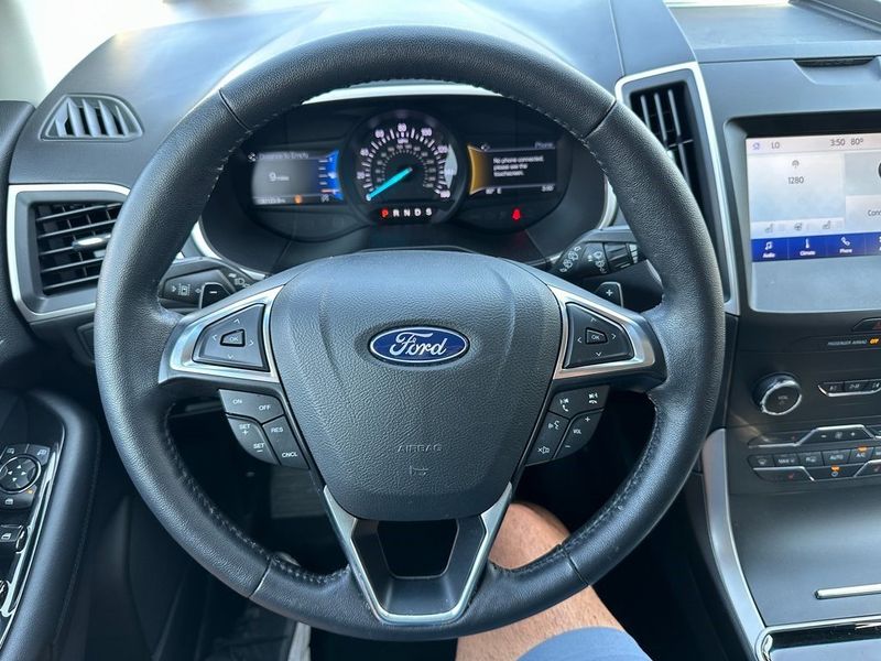 2020 Ford Edge SELImage 2