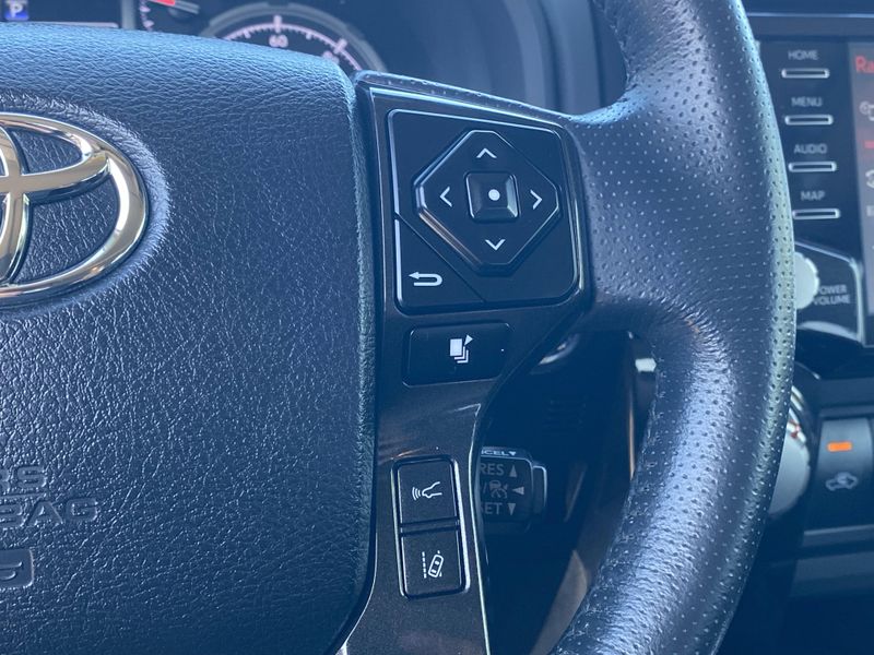 Used 2022 Toyota 4Runner TRD Off-Road PremiumImage 26