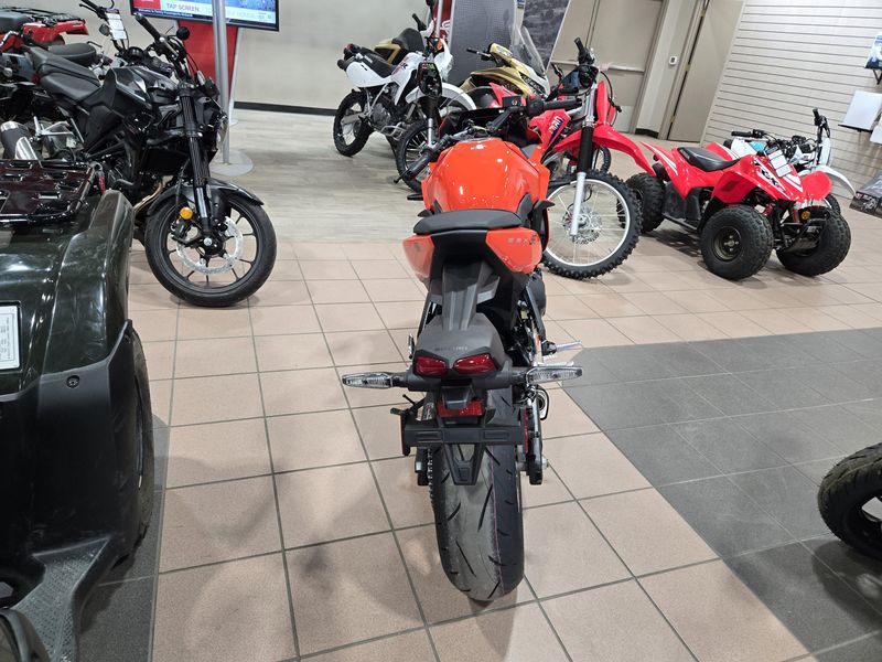 NEW 2026 SUZUKI GSX8R Image 12
