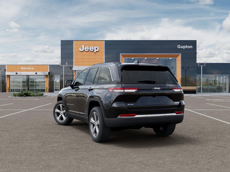 New 2026 Jeep Grand Cherokee Limited 4x4Image 29