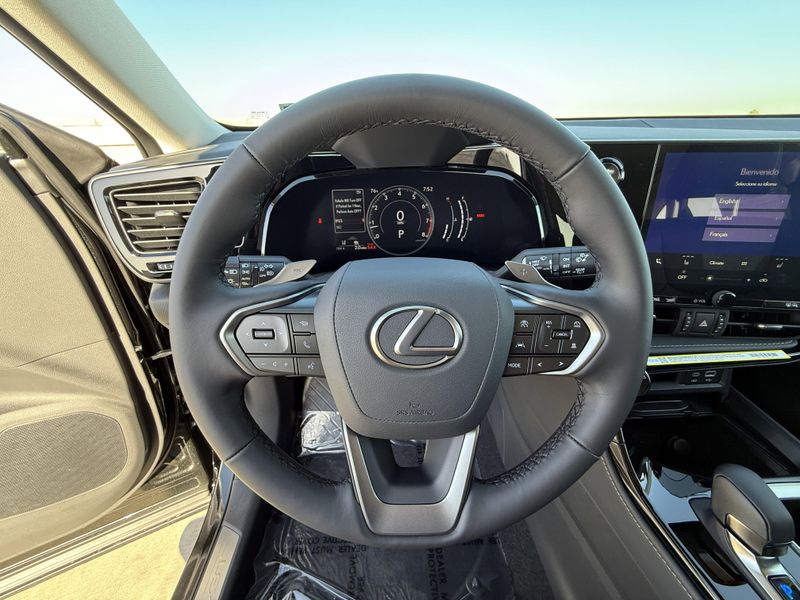 2025 Lexus NX 250Image 21